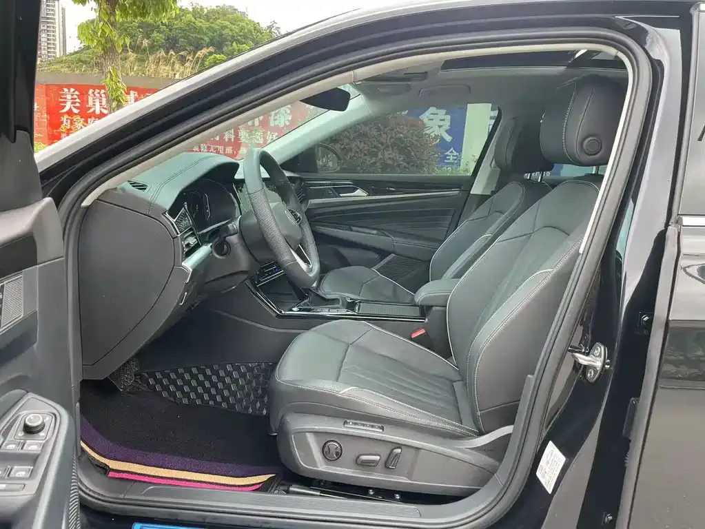 Volkswagen Passat — фото 4
