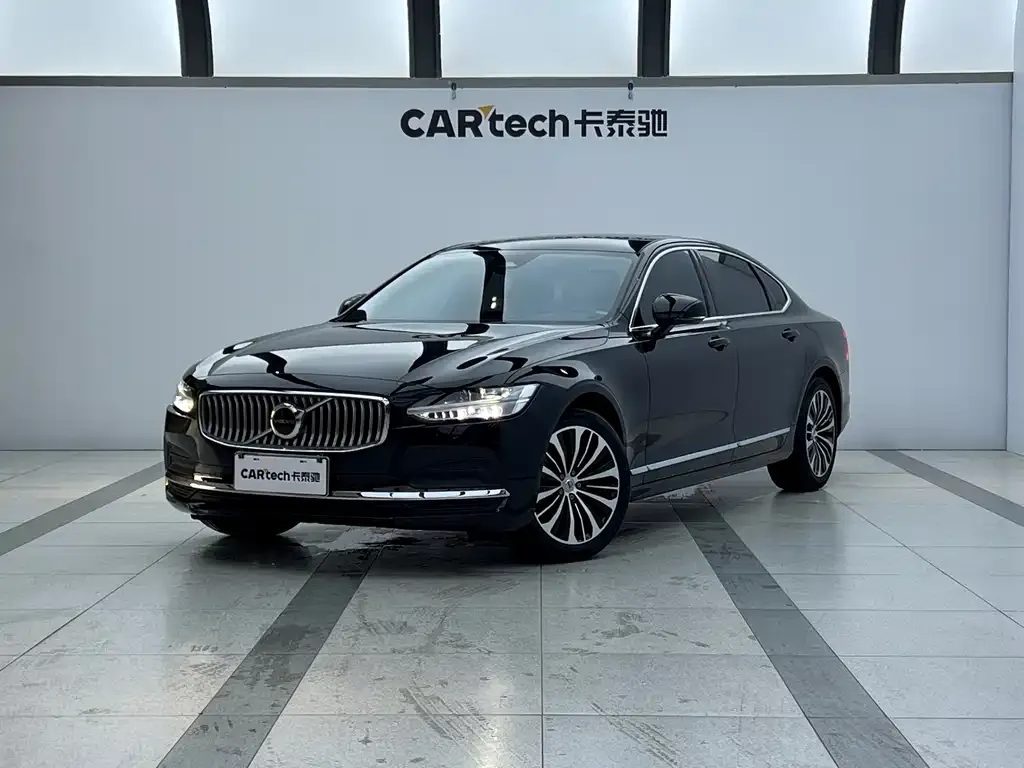 Volvo S90 — фото 1
