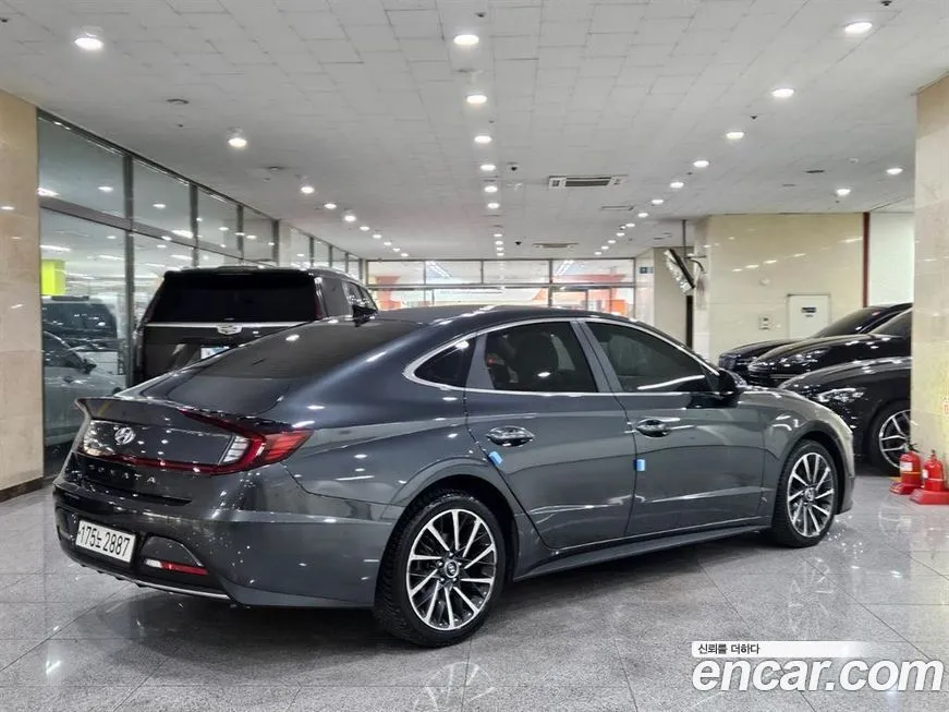 Hyundai Sonata — фото 3