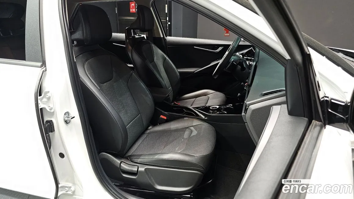 Kia Niro — фото 10