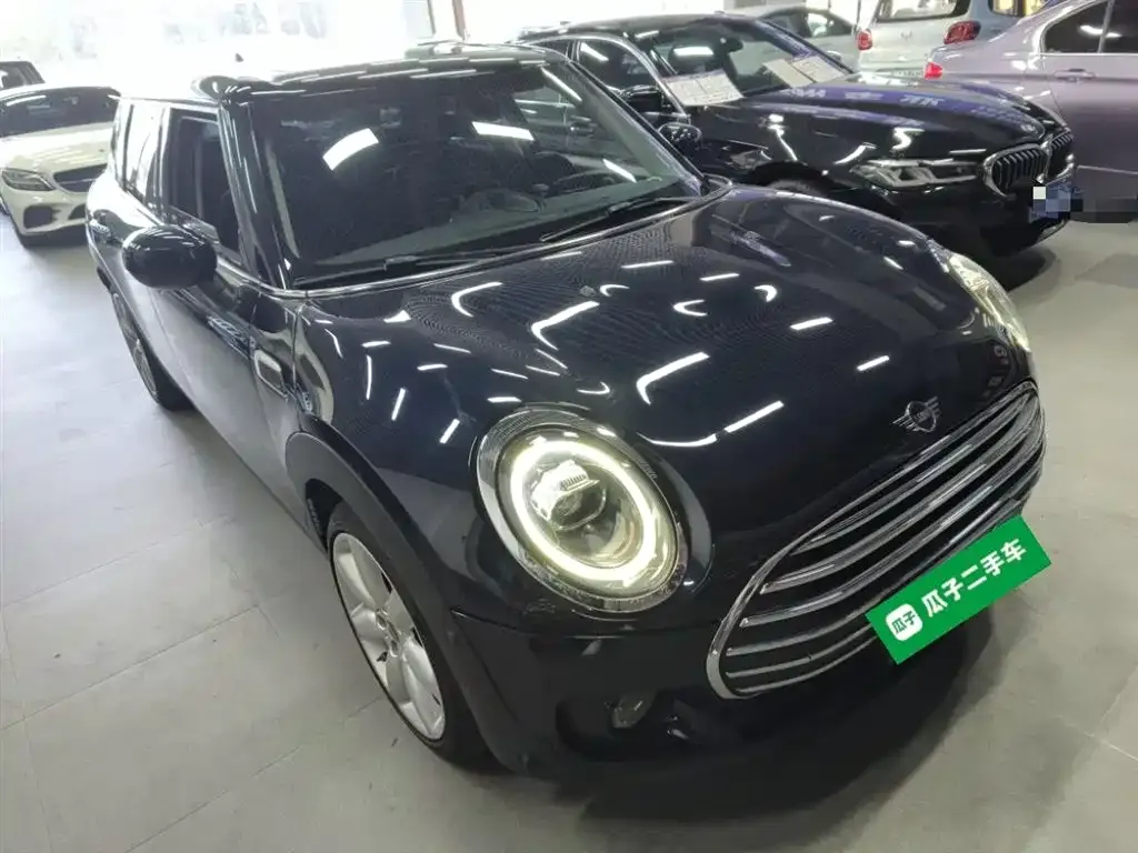 MINI Clubman — фото 4