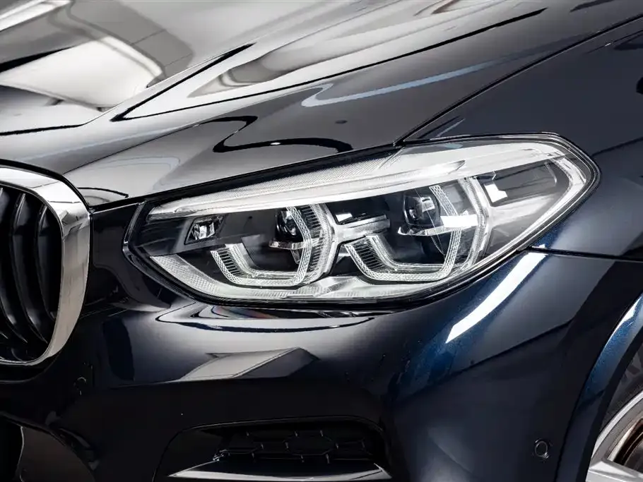 BMW X4 — фото 4