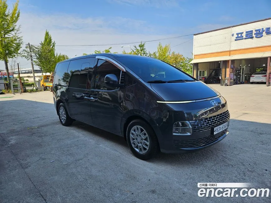 Hyundai Staria — фото 3