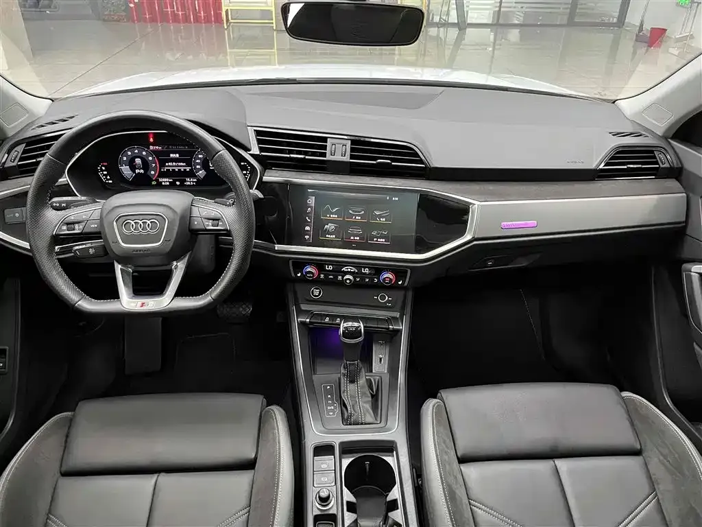 Audi Q3 Sportback — фото 2