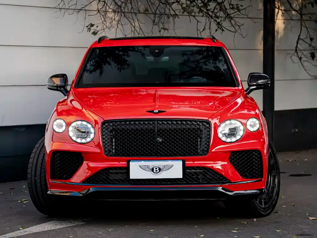 Bentley Bentayga — фото 2