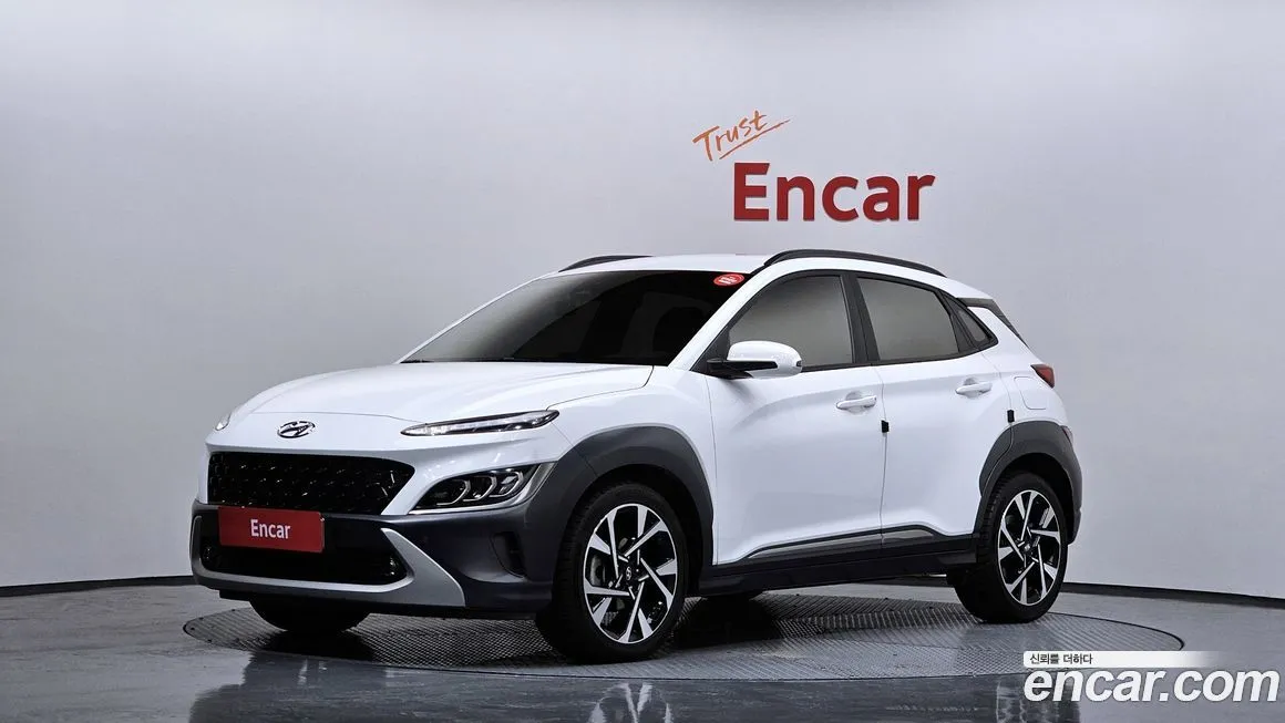 Hyundai Kona — фото 1