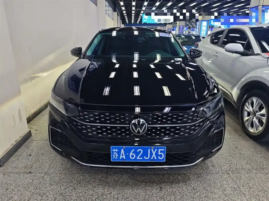 Volkswagen Passat — фото 3