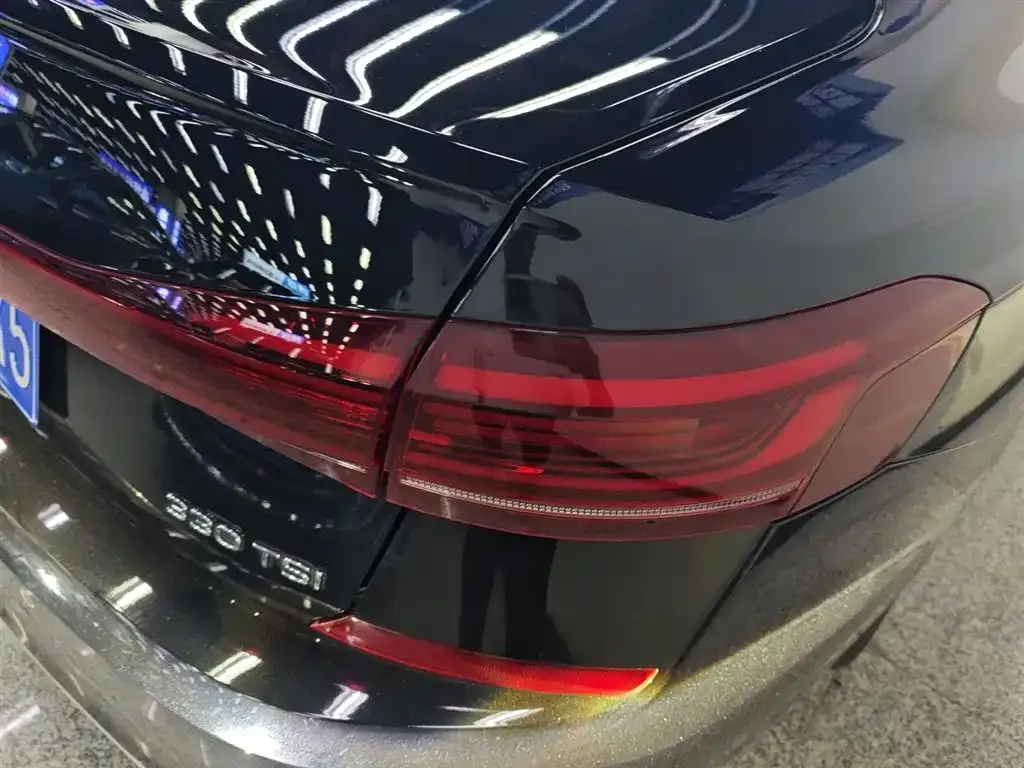 Volkswagen Passat — фото 8
