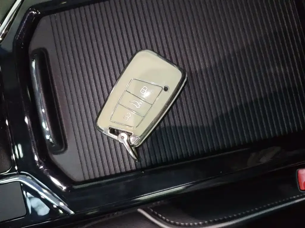 Volkswagen Passat — фото 9