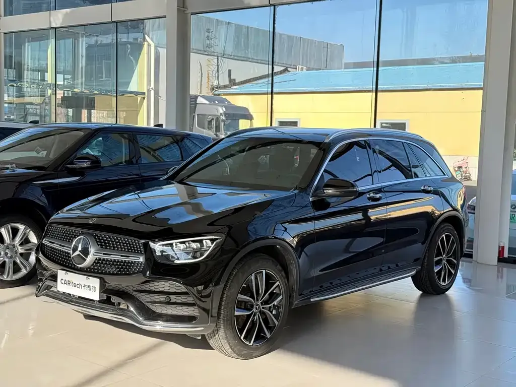 Mercedes-Benz GLC — фото 1