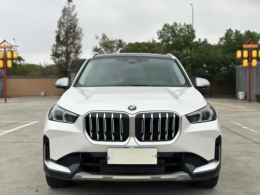 BMW X1 — фото 2