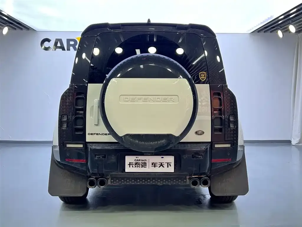 Land Rover Defender — фото 4