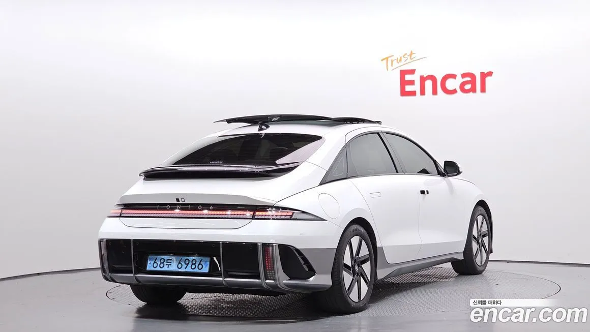 Hyundai Ioniq6 — фото 2