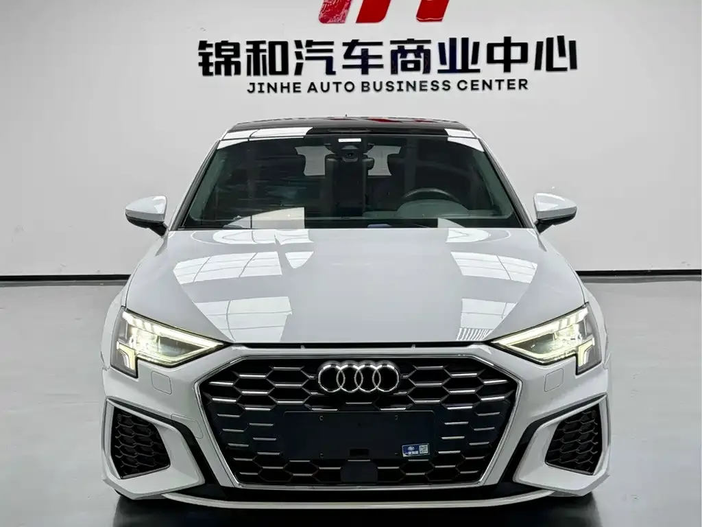 Audi A3 — фото 2