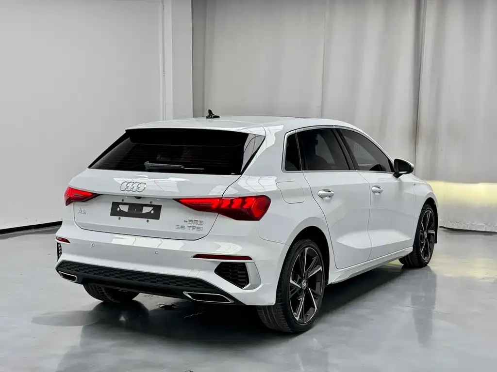 Audi A3 — фото 8
