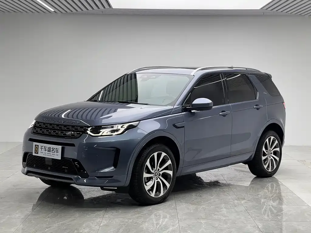 Land Rover Discovery Sport — фото 1