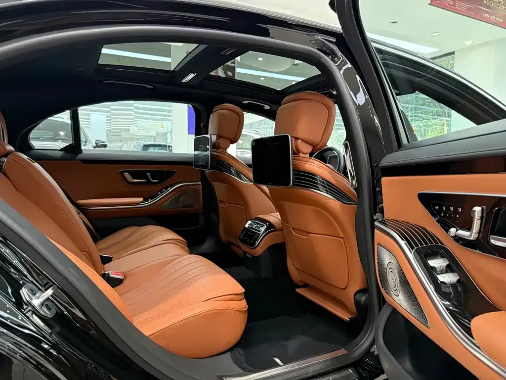 Mercedes-Benz S-Class — фото 10