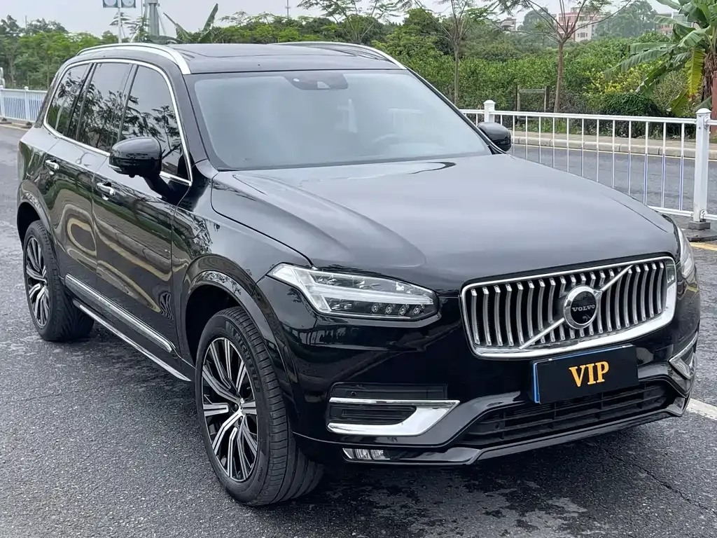 Volvo XC90 — фото 3