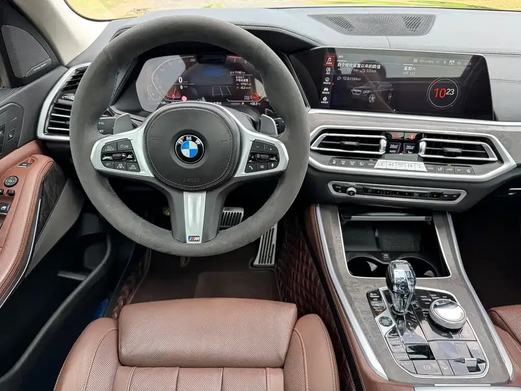 BMW X5 (Import) — фото 9