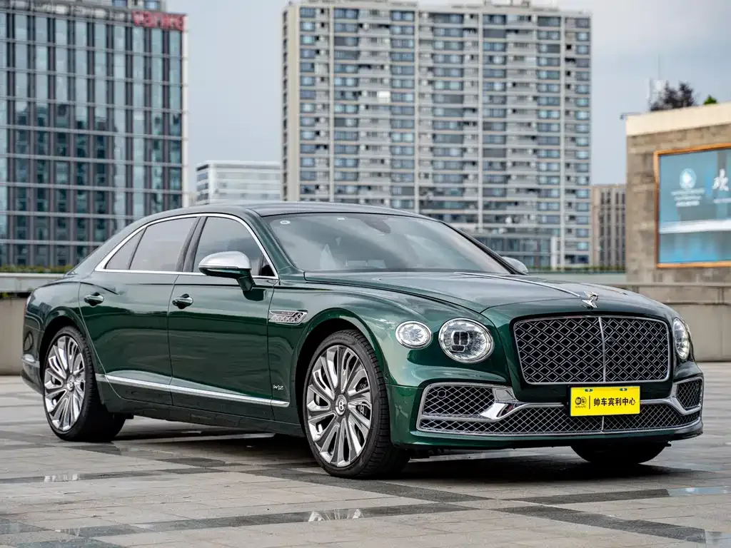 Bentley Flying Spur — фото 3