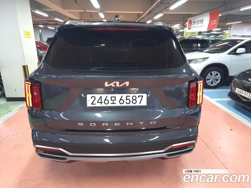 Kia Sorento — фото 4