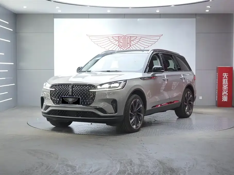 Lincoln Aviator — фото 1