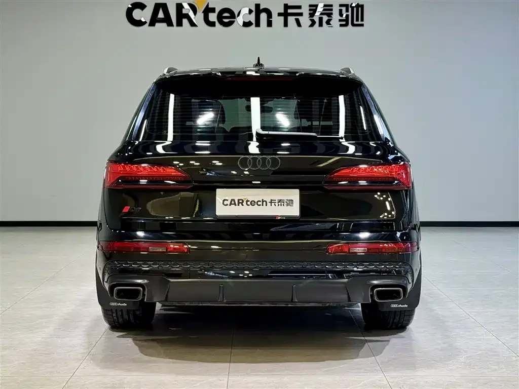 Audi Q7 — фото 5