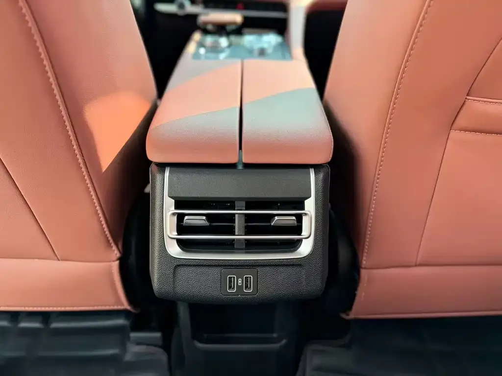Changan CS75 PLUS — фото 9