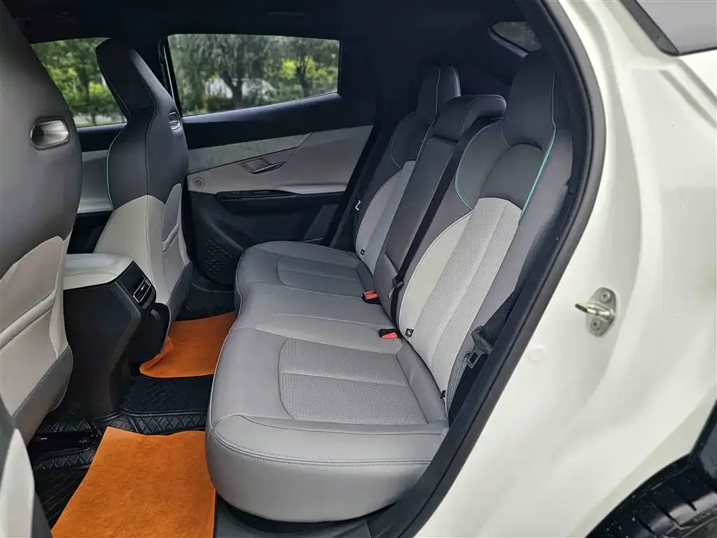 Changan UNI-T — фото 6