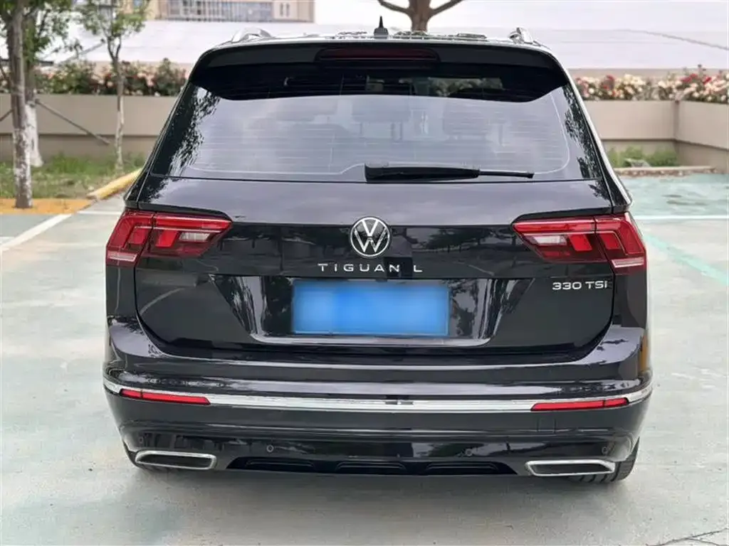 Volkswagen Tiguan L — фото 5