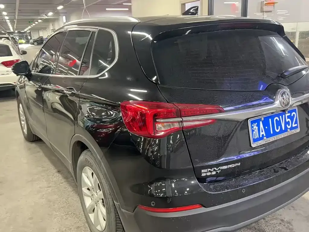 Buick Envision Plus — фото 4