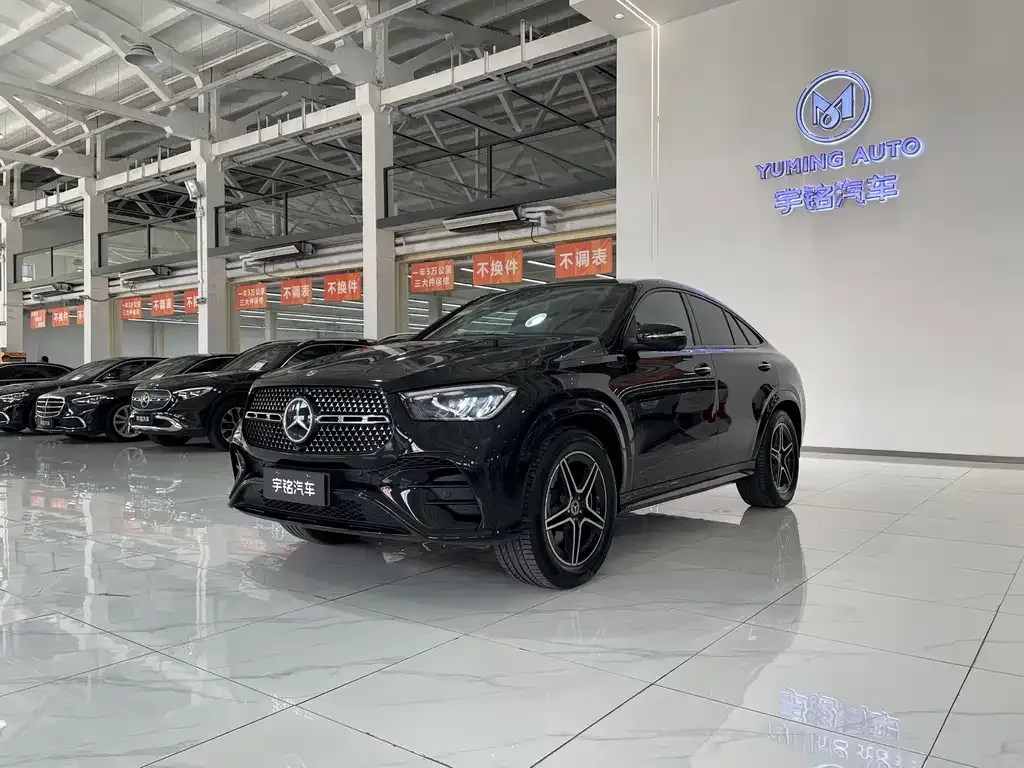 Mercedes-Benz GLE — фото 1
