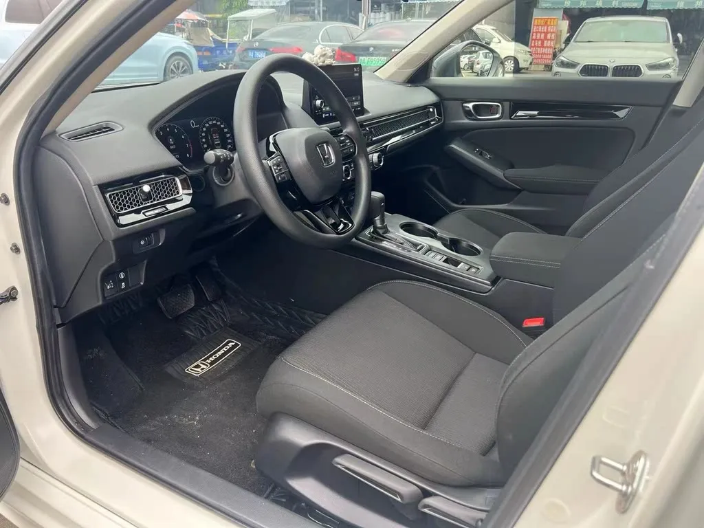 Honda Civic — фото 4
