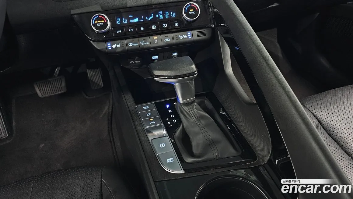 Hyundai AVANTE — фото 9