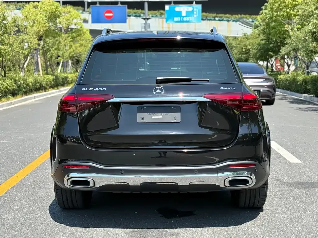 Mercedes-Benz GLE — фото 6