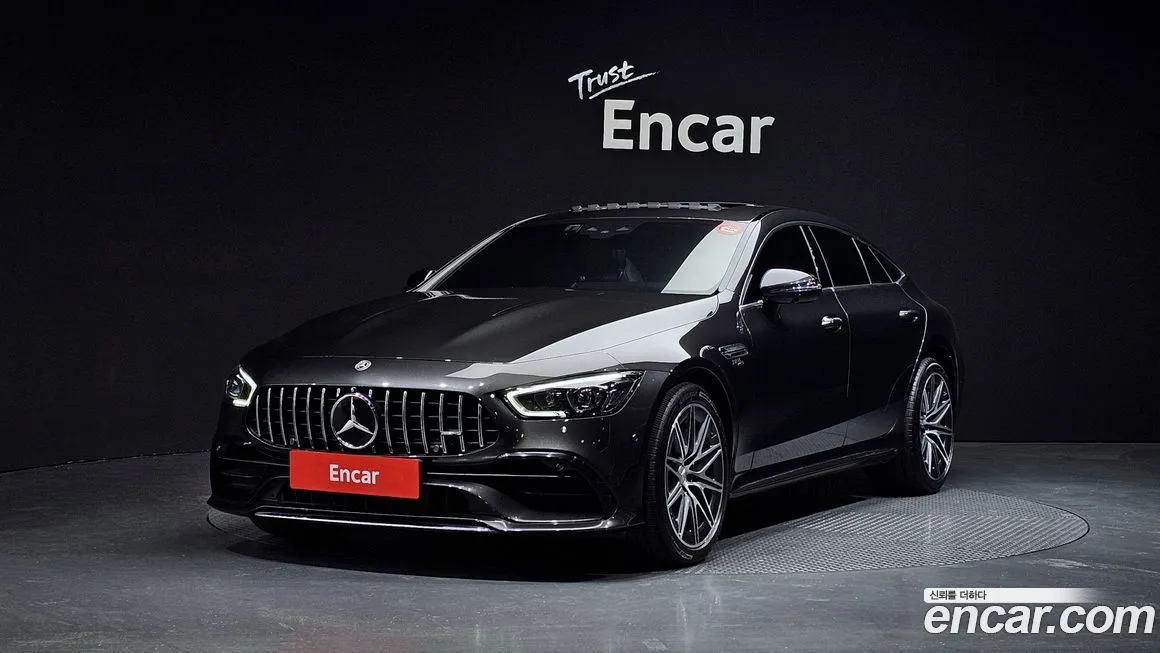 Mercedes-Benz AMG GT — фото 1