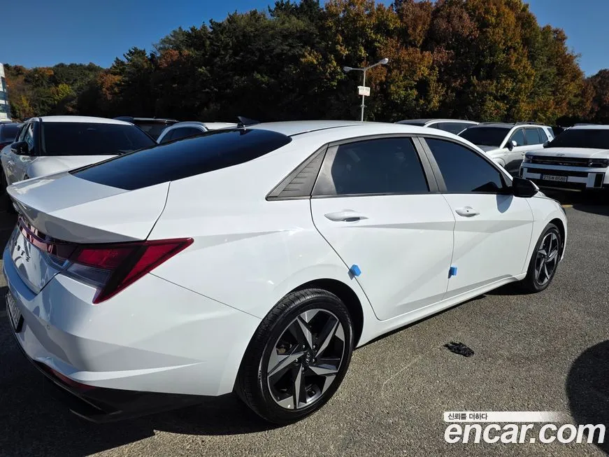 Hyundai AVANTE — фото 4