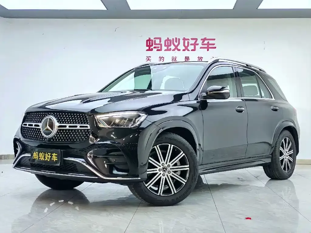 Mercedes-Benz GLE — фото 1