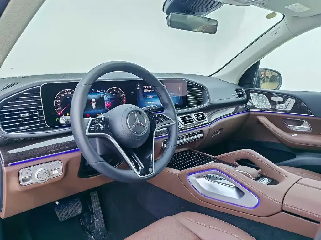 Mercedes-Benz GLE — фото 9