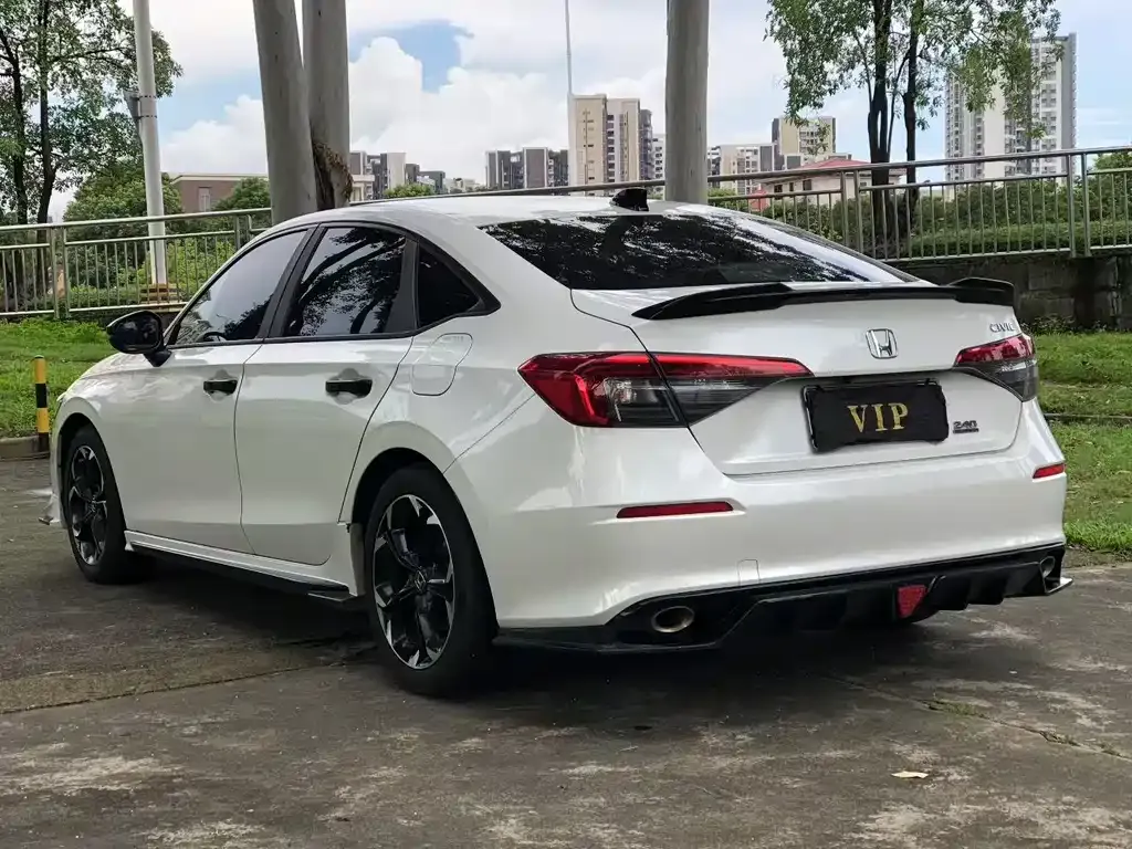 Honda Civic — фото 4