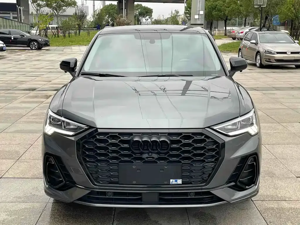 Audi Q3 Sportback — фото 2