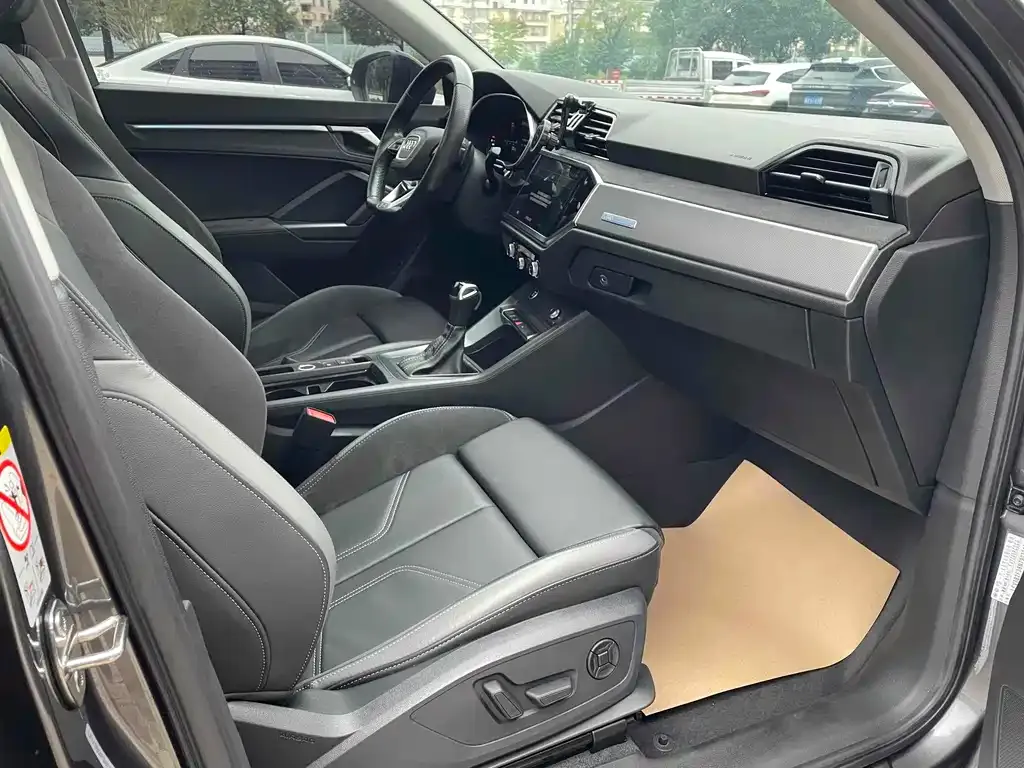 Audi Q3 Sportback — фото 5