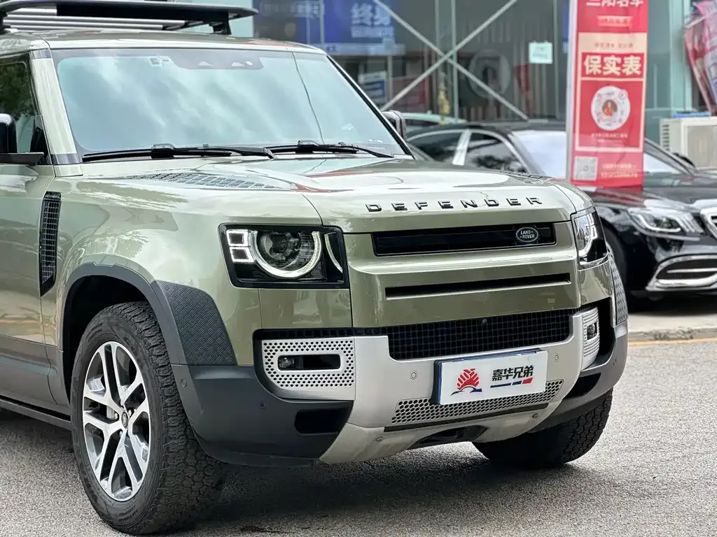 Land Rover Defender — фото 5