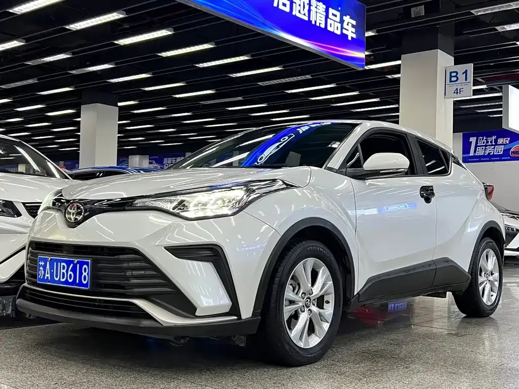 Toyota IZOA — фото 1