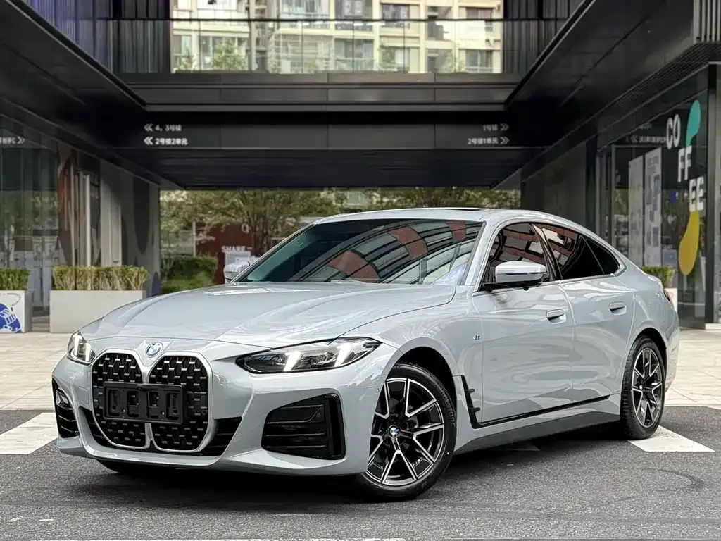 BMW 4 Series — фото 1