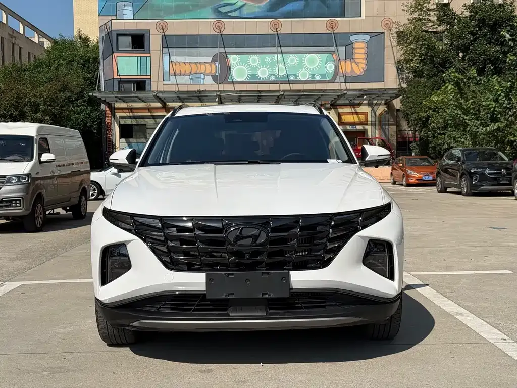Hyundai Tucson — фото 2