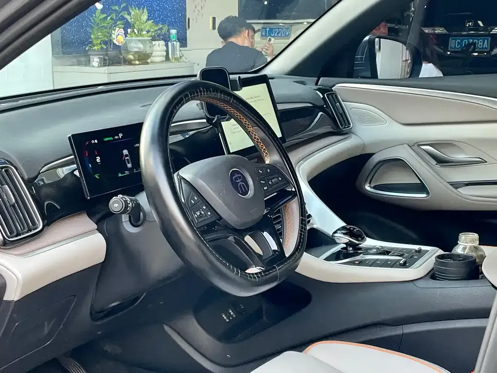 BYD Pro New Energy — фото 7