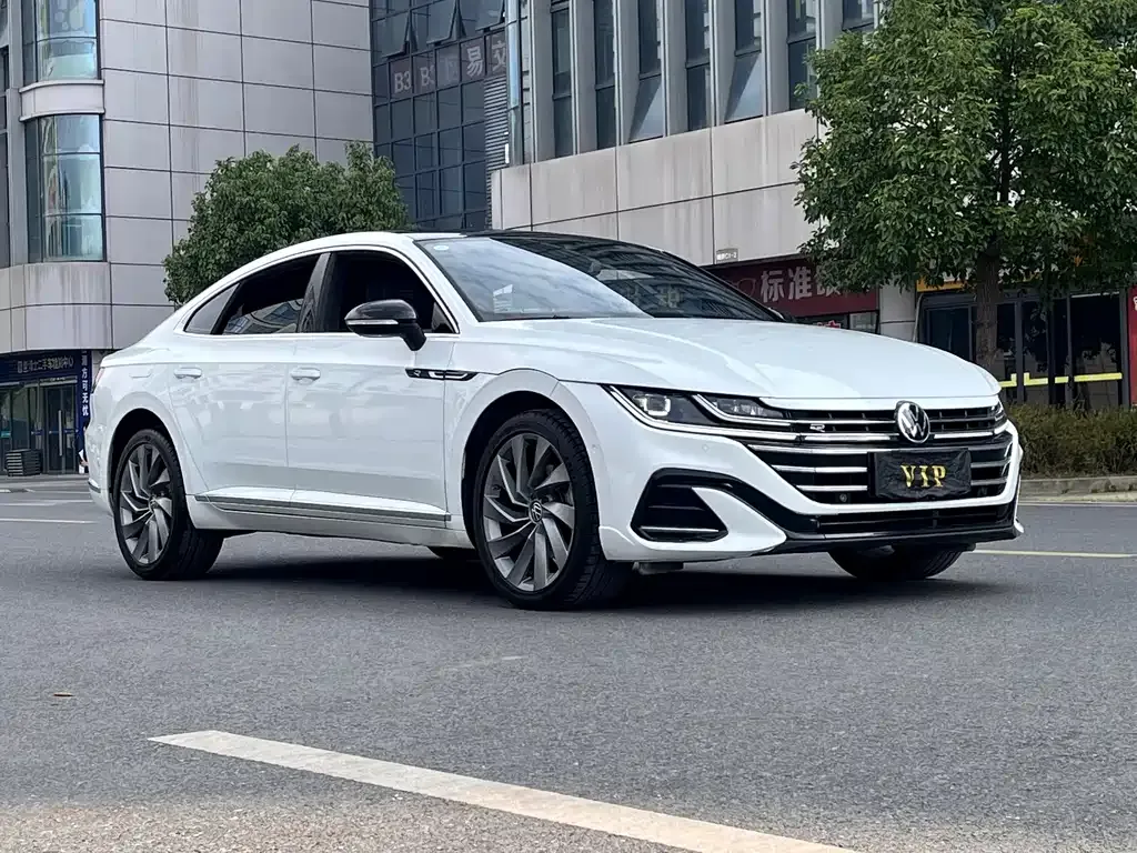 Volkswagen CC — фото 3
