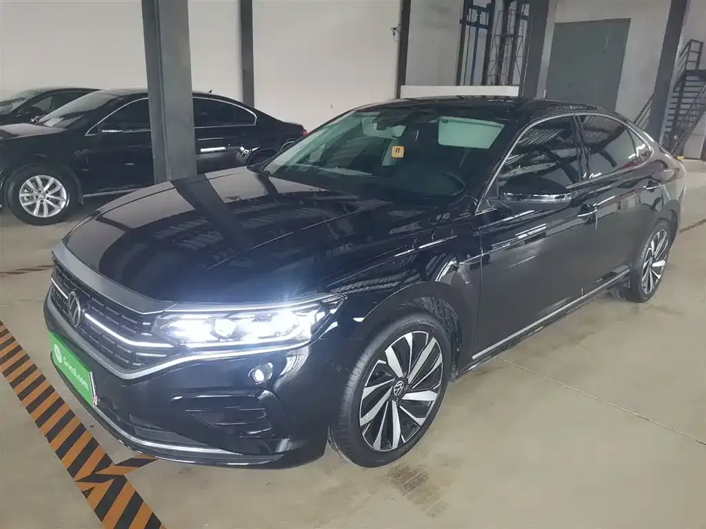 Volkswagen Passat — фото 2