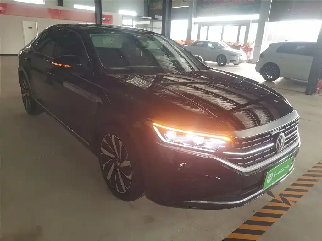 Volkswagen Passat — фото 4